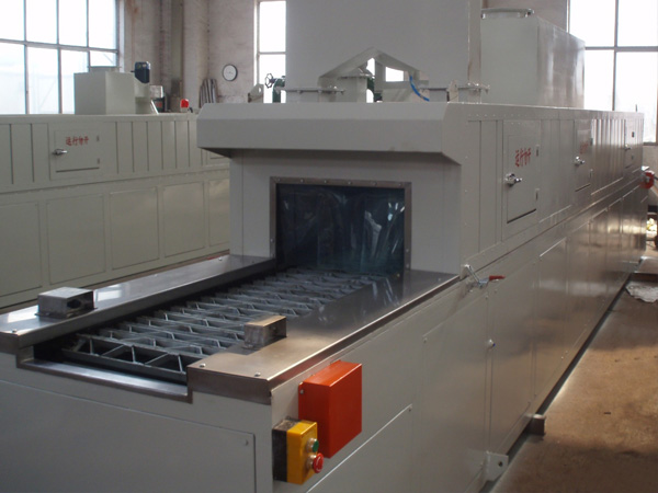 英国上市公司365